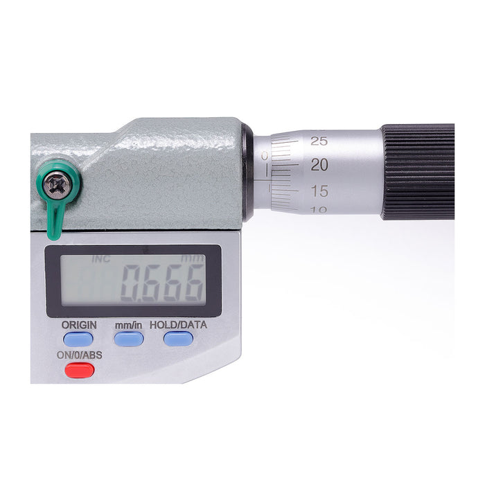 Panme đo đường kính ngoài màn hình kỹ thuật số SATA, phạm vi đo từ 0-50mm, chống nước IP65