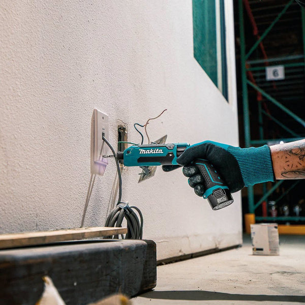 ⚙️ Máy vặn vít dùng pin Makita TD023D