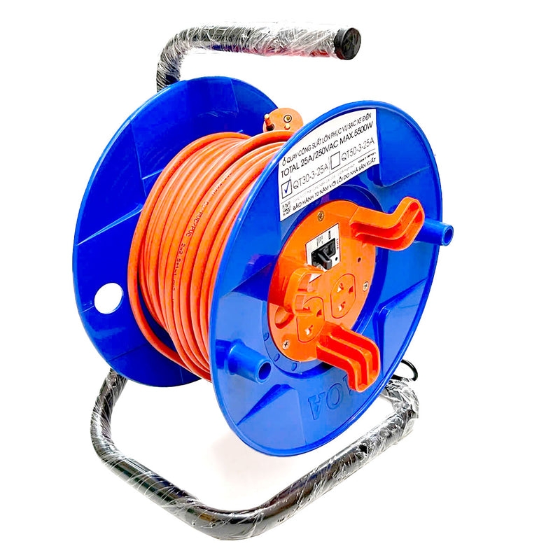 Ổ cắm nối dài rulo tay quay chuyên dùng cho xe điện LIOA QT-Series, có Aptomat (CB) chống quá tải