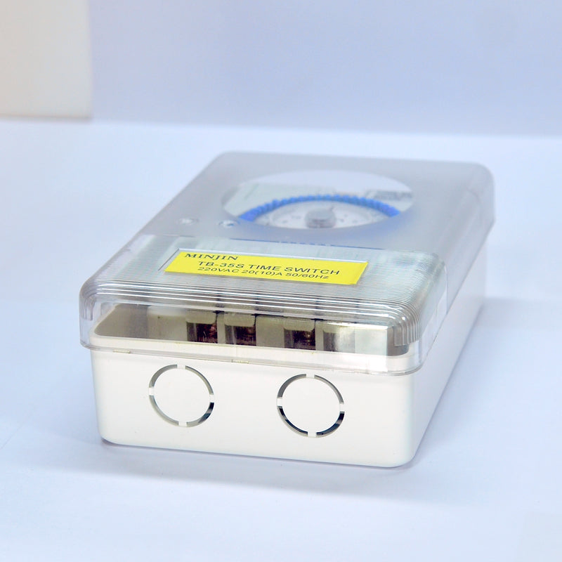 Hộp timer hẹn giờ kín nước MINJIN TB-35S cài đặt được 96 chương trình chỉnh cơ, tải 20A, có Pin dự trữ lưu 100 giờ