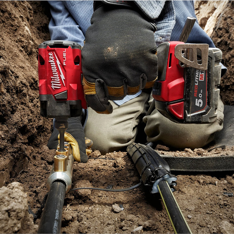 Máy siết bu lông Milwaukee M18 FIW2F38 dùng Pin 18V, cốt 3/8 inch