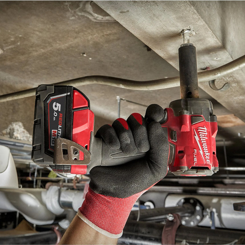Máy siết bu lông Milwaukee M18 FIW2F38 dùng Pin 18V, cốt 3/8 inch