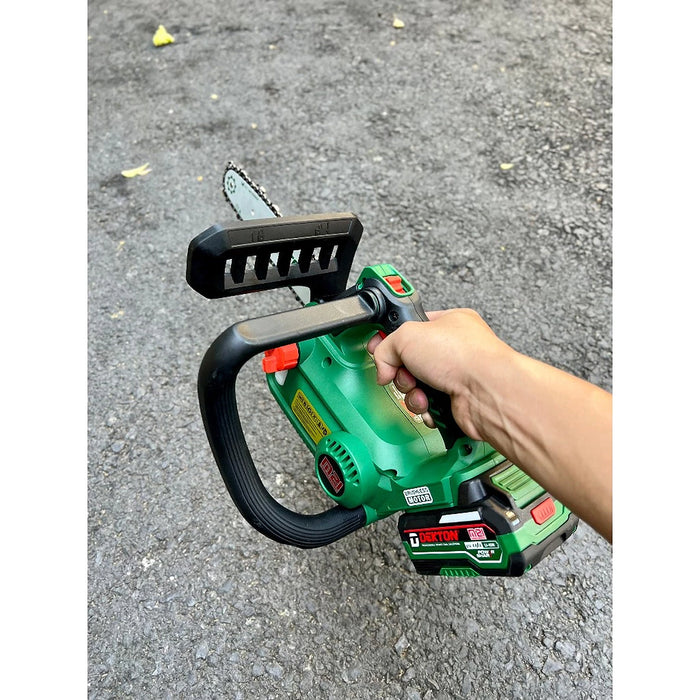 Máy cưa xích Dekton M21-CX12BL dùng pin 21V, chiều dài lam 12 inch (300mm)