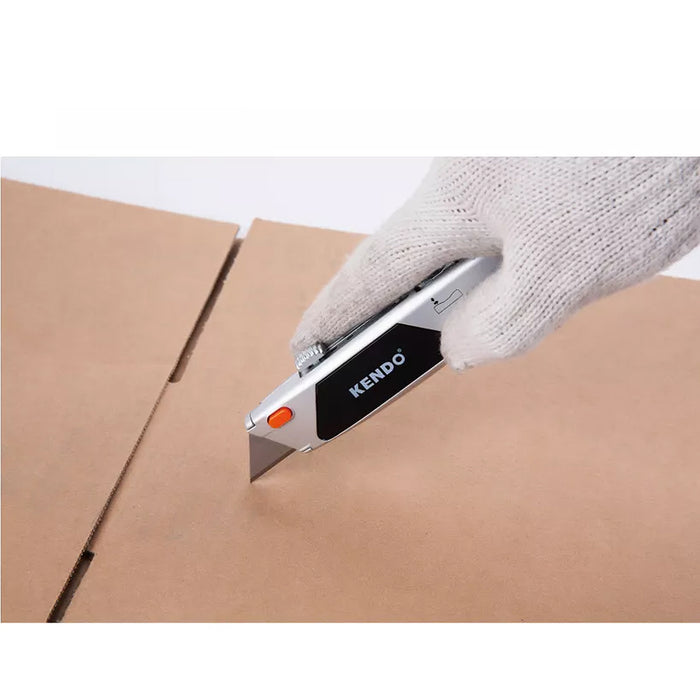 Dao rọc cáp thay lưỡi nhanh Kendo 30604, lưỡi dao thép SK5, 15 lưỡi dao thép SK5 đi kèm, thân nhựa ABS