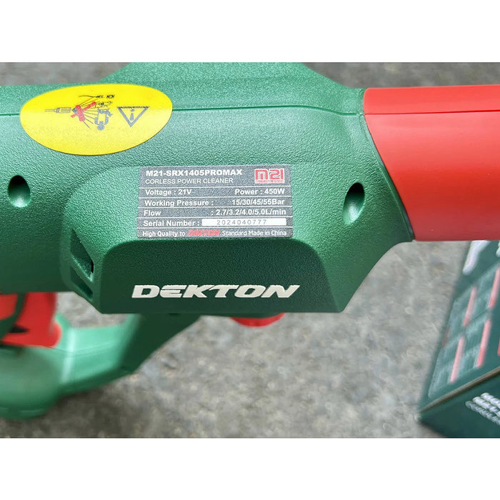 Máy xịt rửa Dekton M21-SRX1405PROMAX dùng pin 21V, công suất 450W, áp lực tối đa 55bar