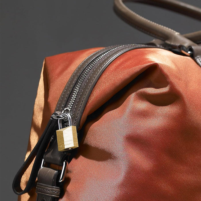 Ổ khóa treo mini Master Lock 120D, thân khoá bằng đồng thau nguyên khối 20mm