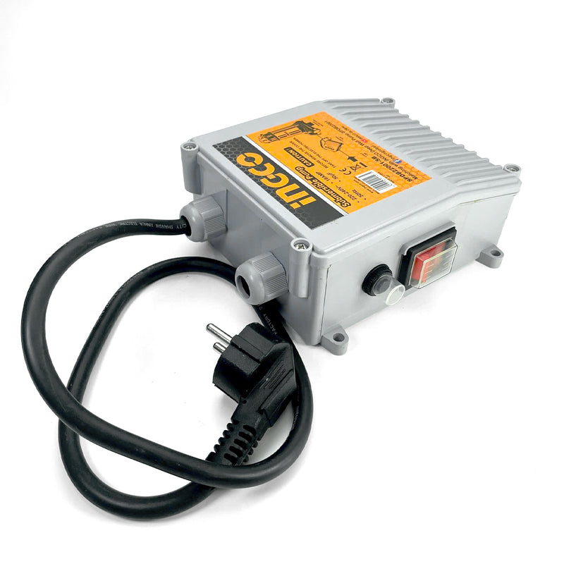 Hộp điều khiển máy bơm có rờ le bảo vệ quá tải, công suất tối đa 2200W (3HP) , dùng được cho máy bơm INGCO và TOTAL