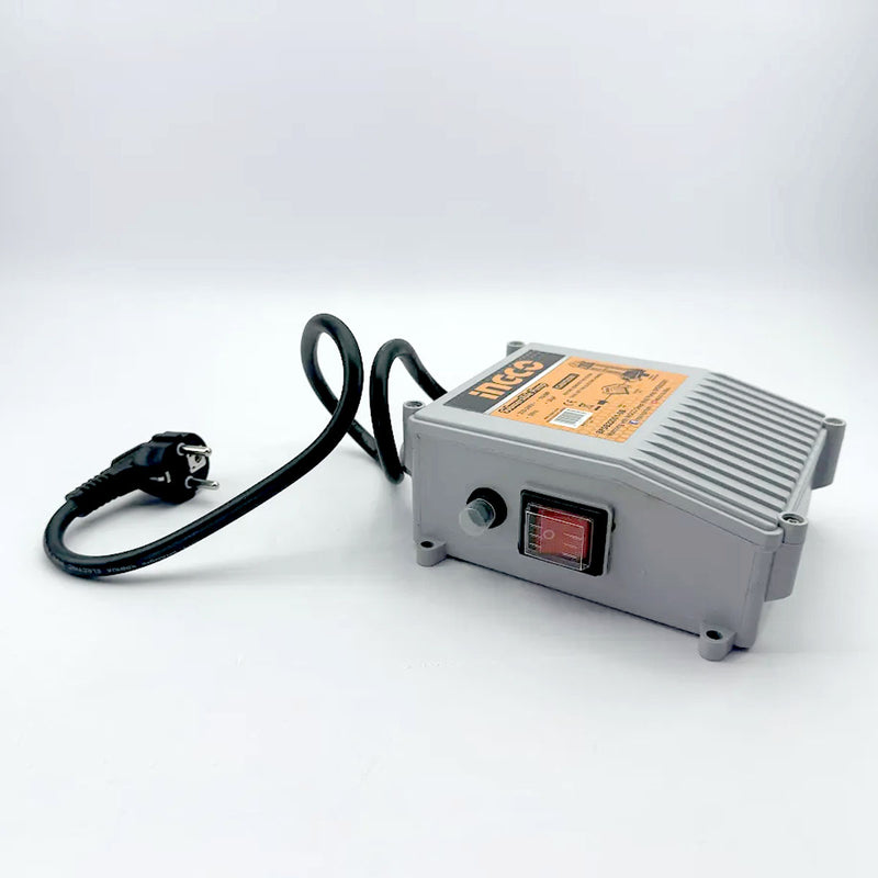 Phụ kiện hộp điều khiển máy bơm nước INGCO AB00700211,  Công suất tối đa  2200W, 3HP