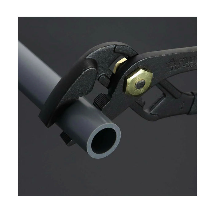 Kìm mỏ quạ Fujiya Kurokin-Series, kích thước 255mm, có lò xo trợ lực và tích hợp đầu tua vít dẹt. Tiêu chuẩn RoHS