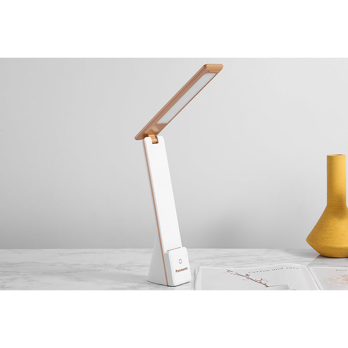 Đèn bàn cảm ứng chống cận Panasonic, công suất 5W, có 3 màu sáng đèn