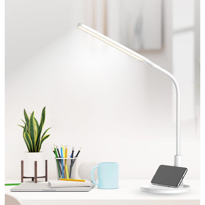 Đèn bàn cảm ứng dùng Pin Panasonic HHGLT0346L19, công suất 5W, có 3 màu sáng đèn