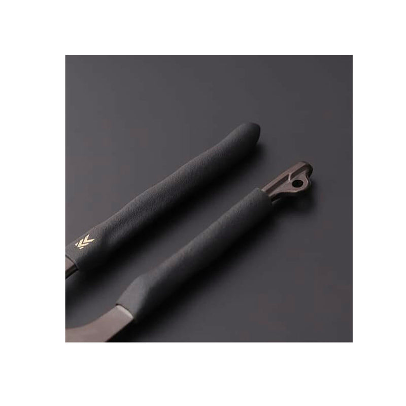 Kìm mỏ quạ Fujiya Kurokin-Series, thiết kế nhỏ gọn (Lightweight), kích thước từ 202mm - 251mm. Tiêu chuẩn RoHS