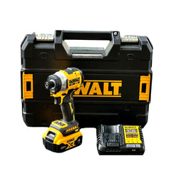 DCF860M1: Thân máy + 1 Pin 4.0Ah + 1 sạc