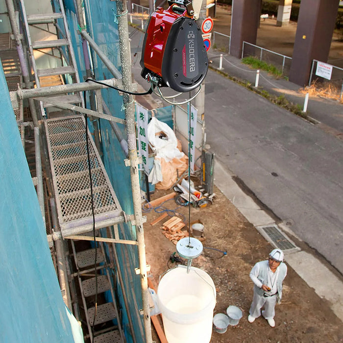 Máy tời điện Kyocera AWI125B công suất 1100W, chiều cao nâng tối đa từ 21m - 31m, trọng lượng nâng tối đa 130kg