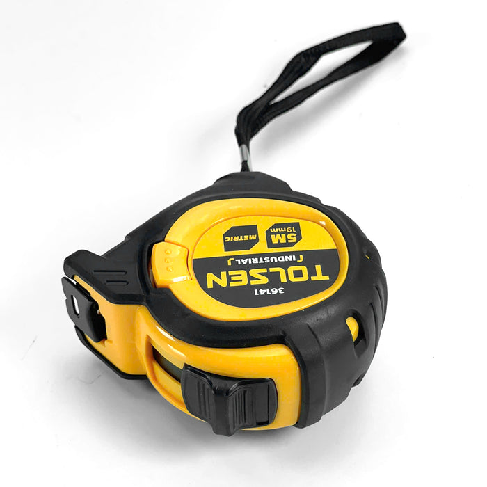 Thước cuộn thép Tolsen chiều dài 5m, độ chính xác Mid II (hệ mét)