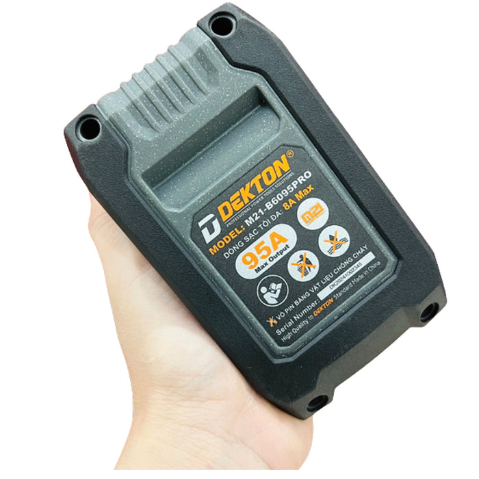 Pin 21V 6.0Ah Dekton M21-B6095PRO, vỏ pin chống cháy, dòng xả tối đa 95A