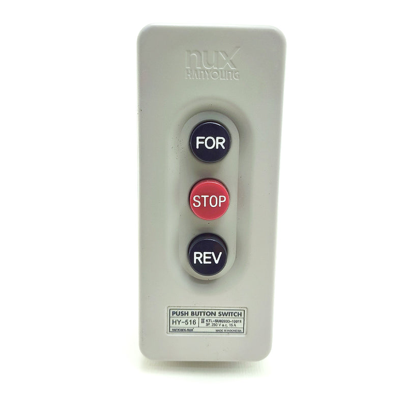 Hộp công tắc khởi động 3 nút bấm Hanyoung Nux HY-516, tải 15A 250V AC, 3P, vỏ thép sơn tĩnh điện