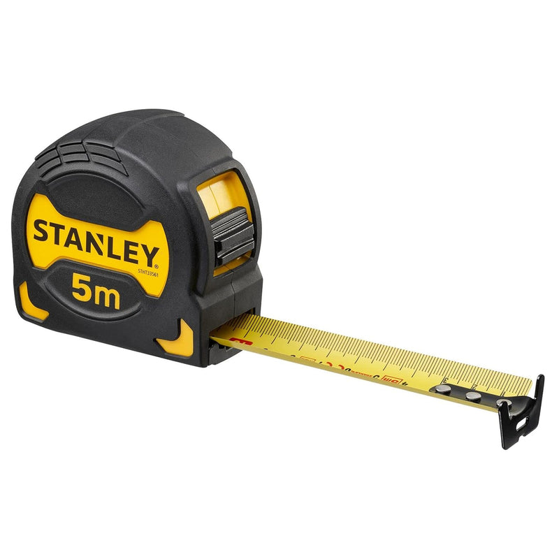 Thước cuộn thép Stanley Grip Tape STHT0-33561 vỏ cao su chống trượt bám bề mặt nghiêng 42° lưỡi thép phủ Tylon bản rộng 28mm kèm móc lớn