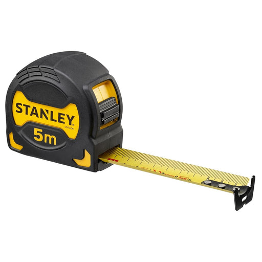 Thước cuộn thép Stanley Grip Tape STHT0-33561 vỏ cao su chống trượt bám bề mặt nghiêng 42° lưỡi thép phủ Tylon bản rộng 28mm kèm móc lớn