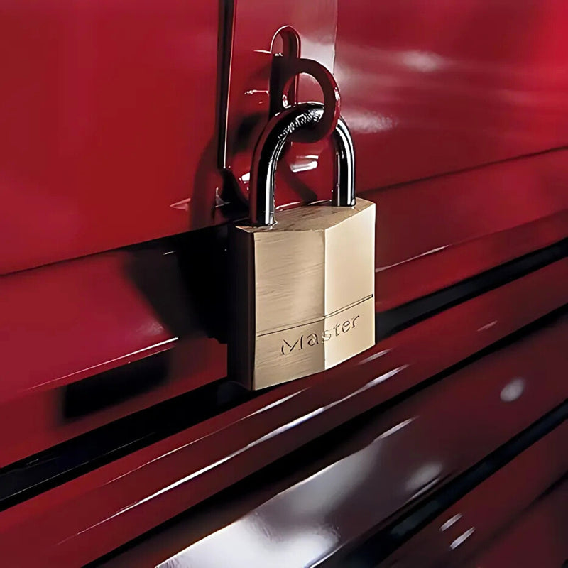 Ổ khóa treo Master Lock 150D, thân khóa bằng đồng thau nguyên khối 50mm