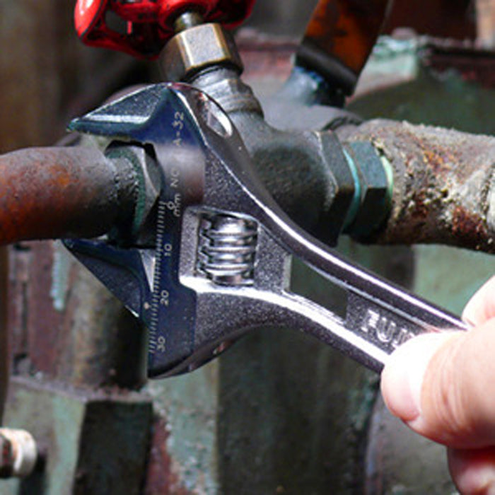 Mỏ lết điều chỉnh thân ngắn Fujiya FLS-Series, kích thước từ 118mm ~ 185mm, độ mở ngàm từ 0 ~ 53mm. Tiêu chuẩn RoHS