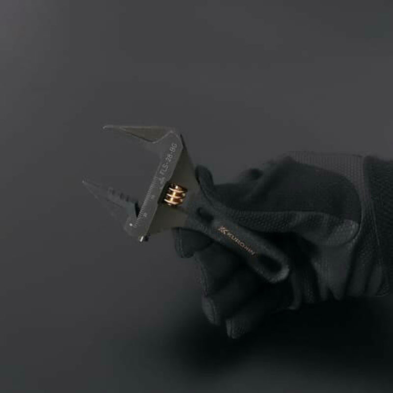 Mỏ lết điều chỉnh thân ngắn Fujiya Kurokin-Series, kích thước từ 118mm ~ 185mm, độ mở ngàm từ 0 ~ 53mm. Tiêu chuẩn RoHS