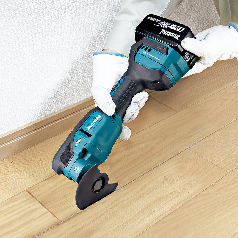 Máy cắt rung đa năng Makita DTM53 dùng Pin 18V, tiêu chuẩn lưỡi STARLOCK, OIS