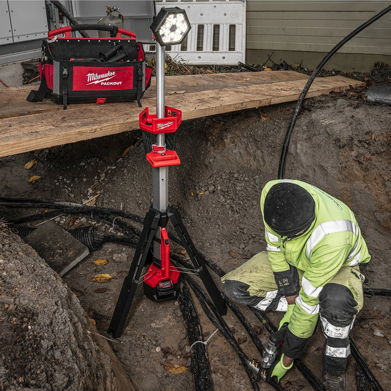 Đèn LED công trường Milwaukee M18 SAL2 dùng Pin 18V, độ sáng 2,800lm