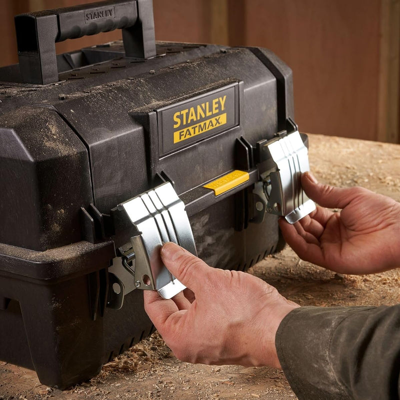 Hộp đựng dụng cụ 3 tầng, chống nước FATMAX Stanley FMST1-71219