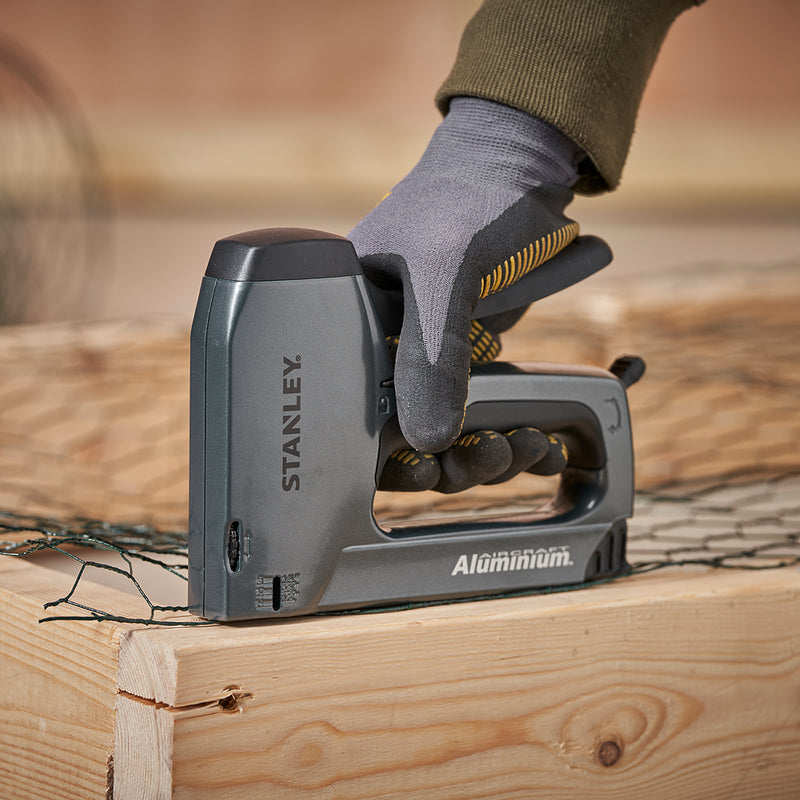 Súng bắn ghim, đinh đa năng Stanley TR250