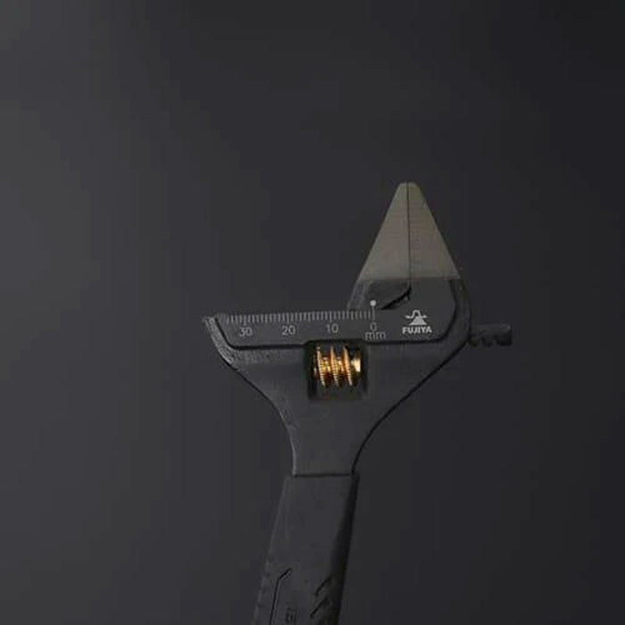 Mỏ lết điều chỉnh đầu mỏng Fujiya Kurokin-Series, kích thước từ 166mm ~ 214mm, độ mở ngàm từ 0 ~ 34mm. Tiêu chuẩn RoHS