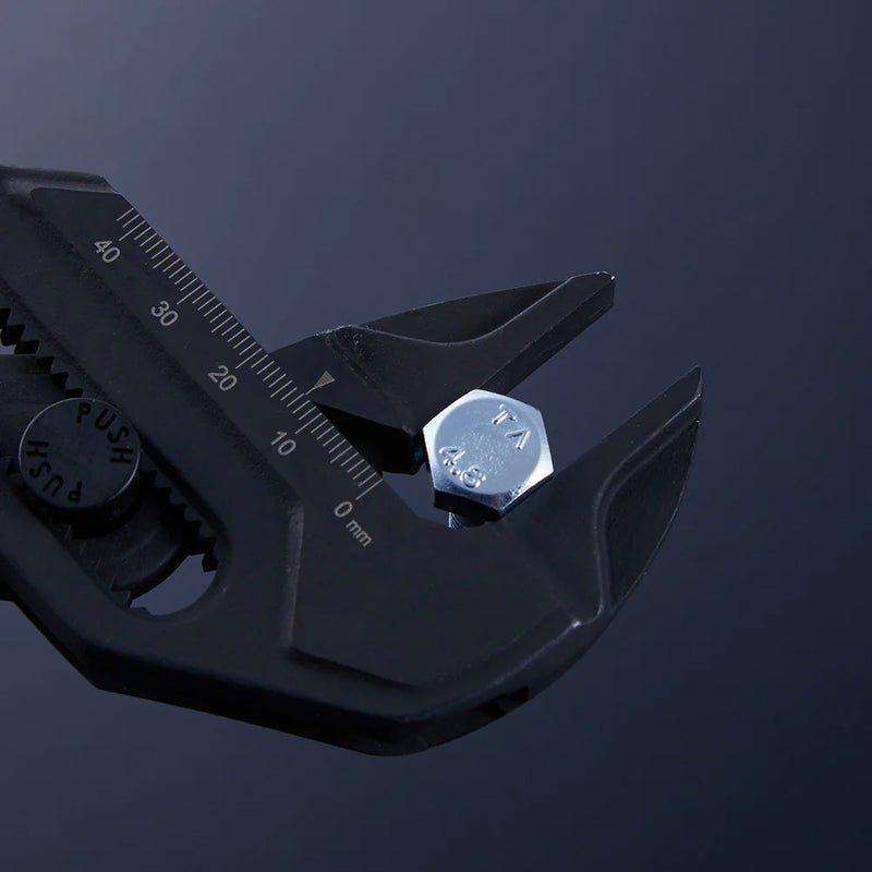 Mỏ lết điều chỉnh nhanh Fujiya FLM-45-BG Kurokin-Series, kích thước 263.5mm, độ mở ngàm từ 0 ~ 45mm. Tiêu chuẩn RoHS