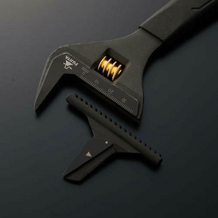 Mỏ lết điều chỉnh đảo hàm đa năng Fujiya FLP-38-BG, kích thước 214mm, độ mở ngàm tối đa 38.5mm. Tiêu chuẩn RoHS