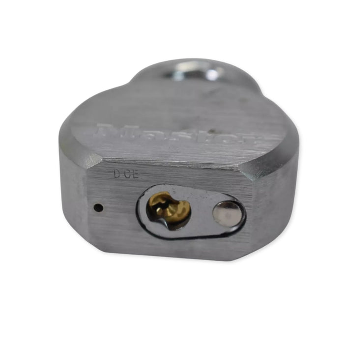 Ổ khóa treo Master Lock 6230 cao cấp, thân khóa bằng thép mạ chrome 64mm