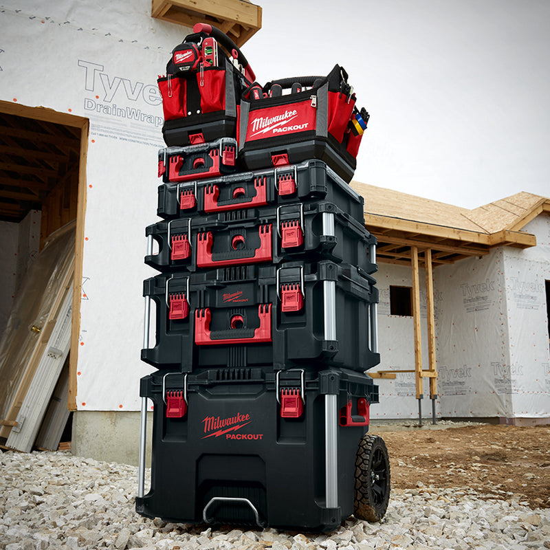 Thùng đựng đồ nghề có bánh xe PACKOUT Milwaukee 4932464078