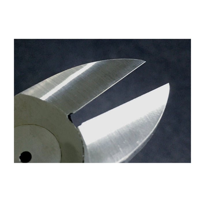 Kìm cắt chéo Fujiya PP460-125/150 Series có lò xo trợ lực, chất liệu lưỡi cắt hợp kim Carbide, kích thước từ 125mm ~ 150mm. Tiêu chuẩn RoHS