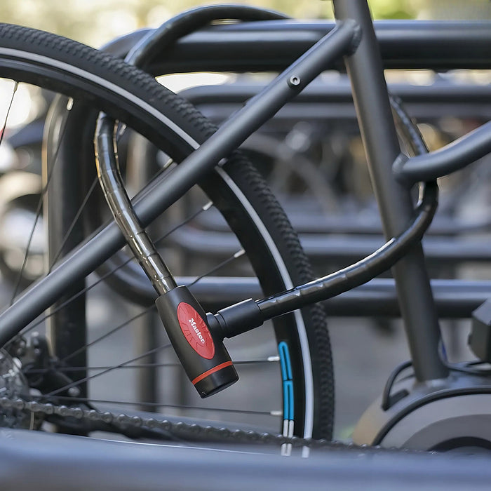 Ổ khóa dây Master Lock 8228 cao cấp, dây khóa bằng cáp thép bện được bọc nhựa vinyl dài 1m