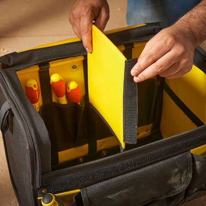 Túi đựng dụng cụ kiểu vali kéo Stanley 1-97-515 kích thước 18 inch
