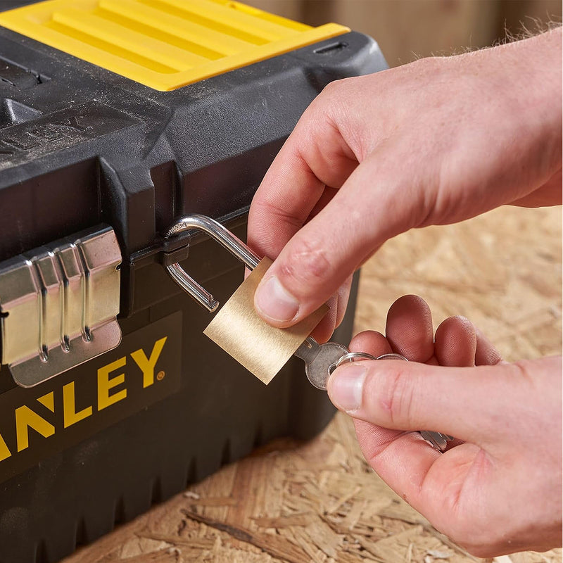 Hộp đựng dụng cụ dòng Essential Stanley kích thước từ 12.5 inch - 26 inch