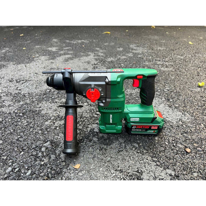 Máy khoan bê tông 3 chức năng Dekton M21-RH2603Plus dùng pin 21V, lực đập 3,2J, đuôi gài SDS-Plus