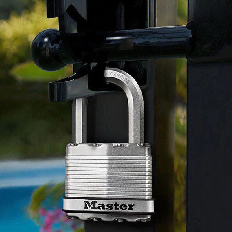 Ổ khóa treo Master Lock M5XDLF cao cấp, thân khóa bằng thép lá 50mm