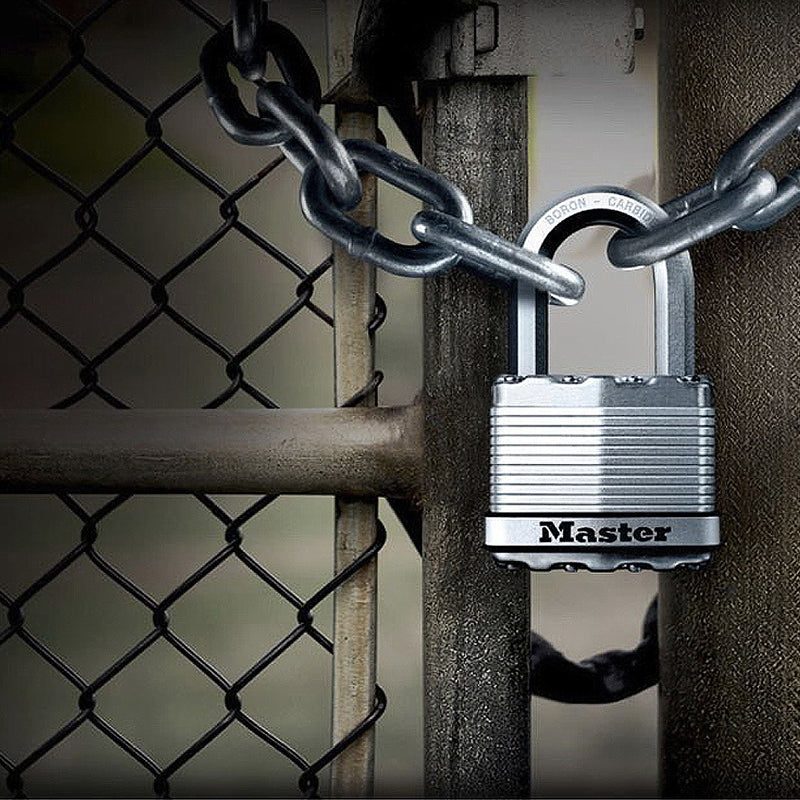 Ổ khóa treo Master Lock M15XDLF cao cấp, thân khóa bằng thép lá 64mm
