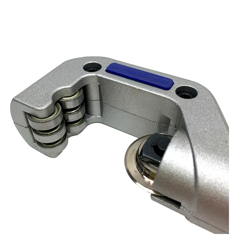 Bộ dụng cụ cắt và loe ống đồng (5 chi tiết) đựng trong vali nhựa Workpro WP303001