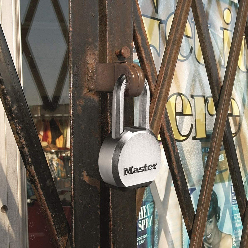 Ổ khóa treo càng dài Master Lock M830DLH cao cấp, thân khóa bằng thép nguyên khối 54mm
