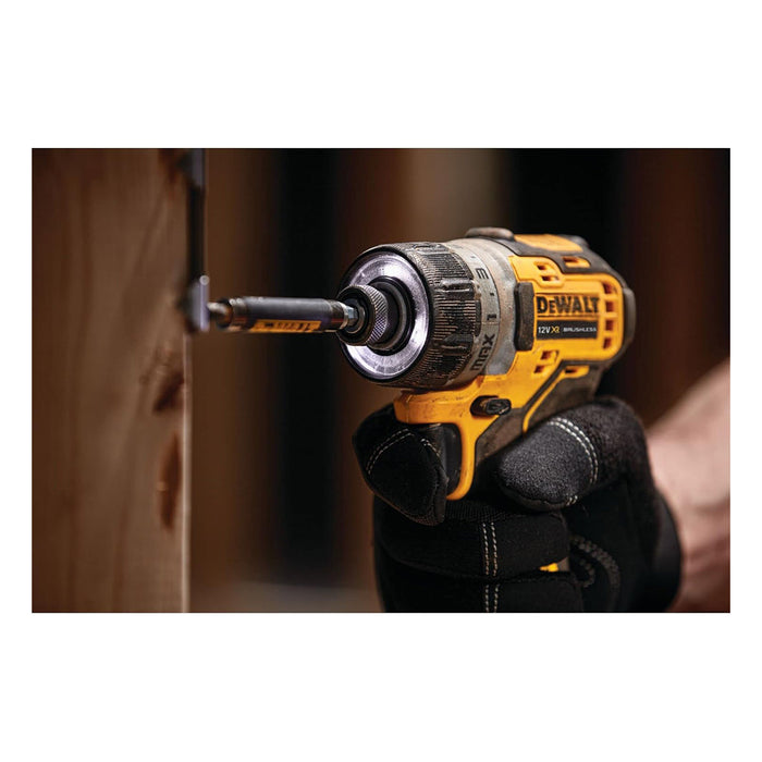 Máy khoan Dewalt DCD706D2 dùng Pin 12V