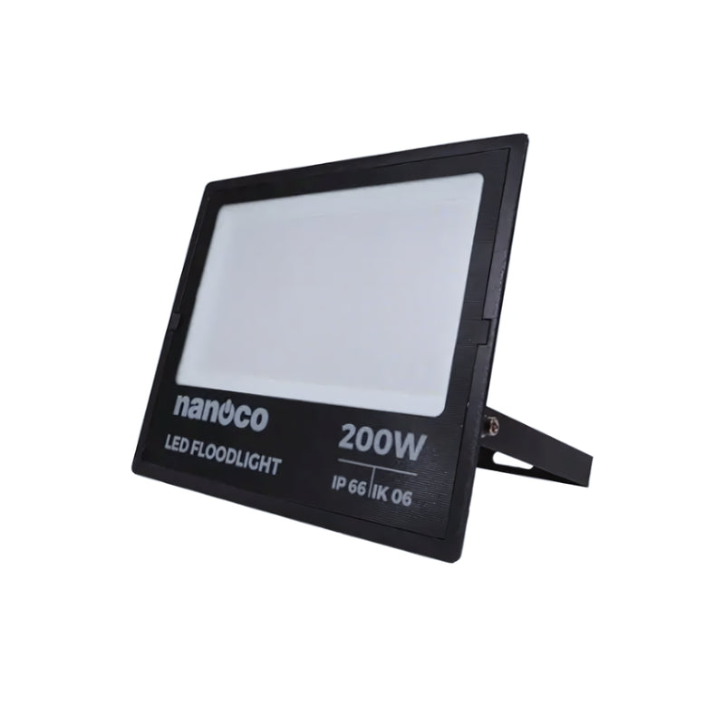 Đèn pha Led NANOCO công suất từ 10W - 200W, quang thông từ 700 lumen - 18.000 lumen