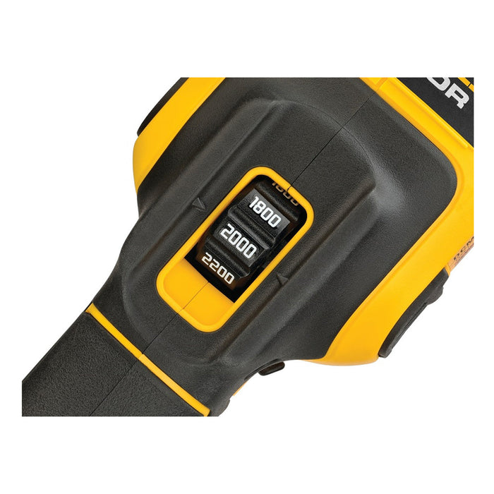 Máy đánh bóng Dewalt DCM849 dùng Pin XR 20Vmax, đường kính lưỡi từ 125mm đến 180mm