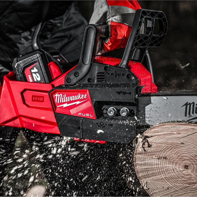Máy cưa xích Milwaukee M18 FCHSC dùng Pin 18V, chiều dài lam 300mm