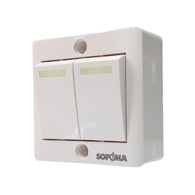 Công tắc đôi SOPOKA E2S lắp nổi, phím lớn, tiếp điểm bạc, vỏ ABS chống cháy, điều khiển kép đèn/quạt.