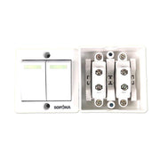 Công tắc đôi SOPOKA E2S lắp nổi, cao cấp, 2 công tắc độc lập, phím bấm lớn, tiếp điểm bạc, vỏ nhựa ABS chịu nhiệt, lắp đặt linh hoạt, độ bền cao.